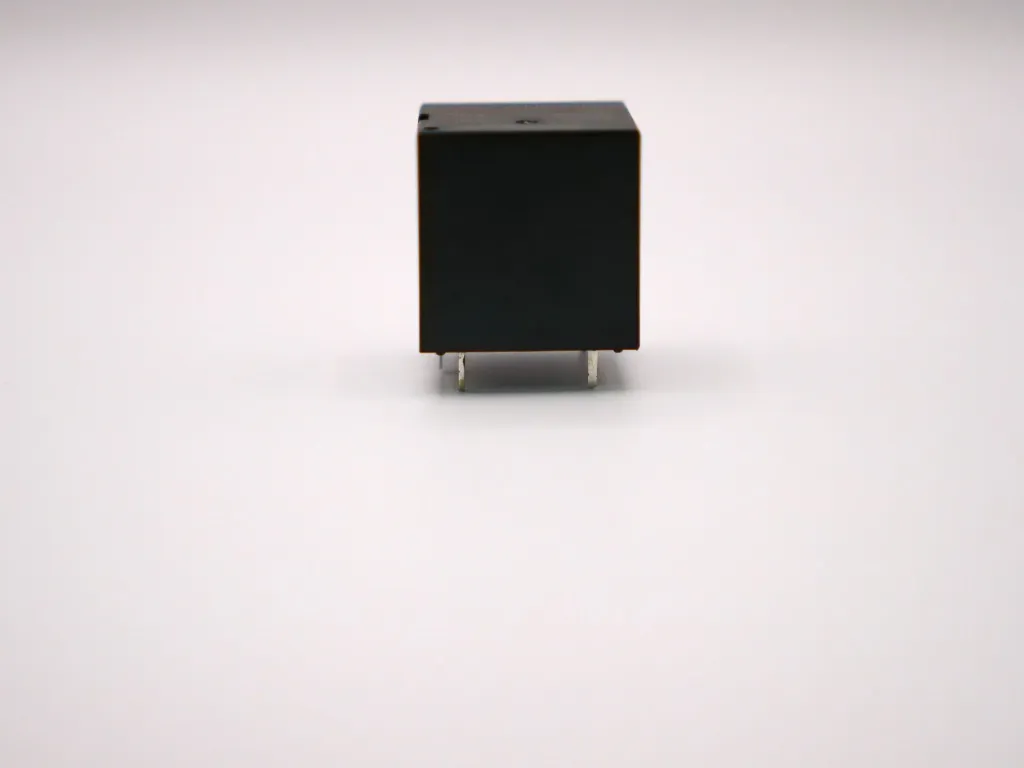 24v relay through hole (1).webp