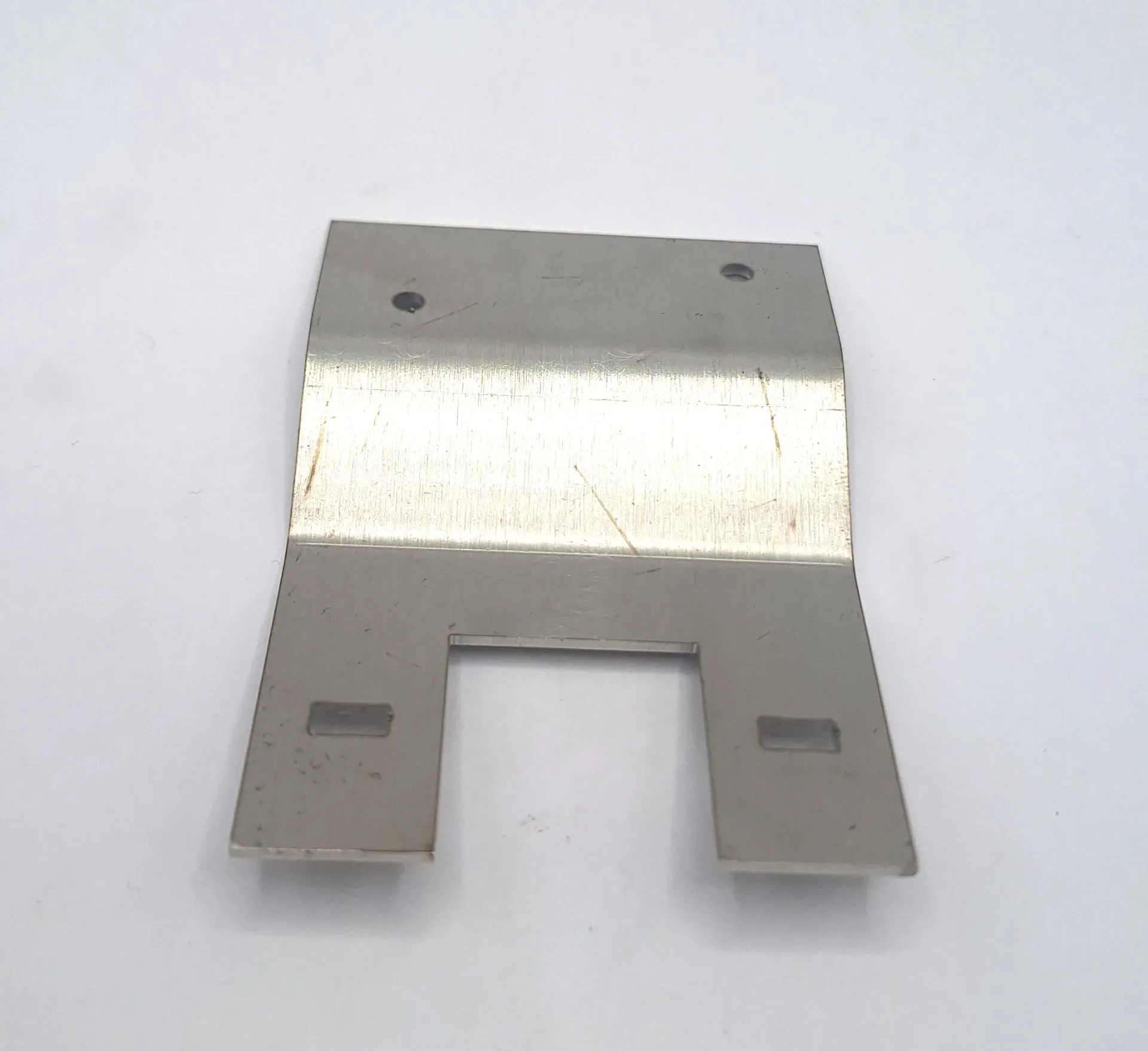 [9-45059] MTA 1.2MM 304 ST/ST Laser Cut And Fold Bracket