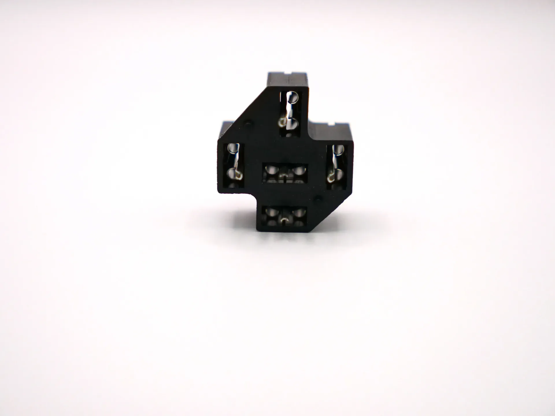 Standard 5 pin PCB Mount Auto Relay Base