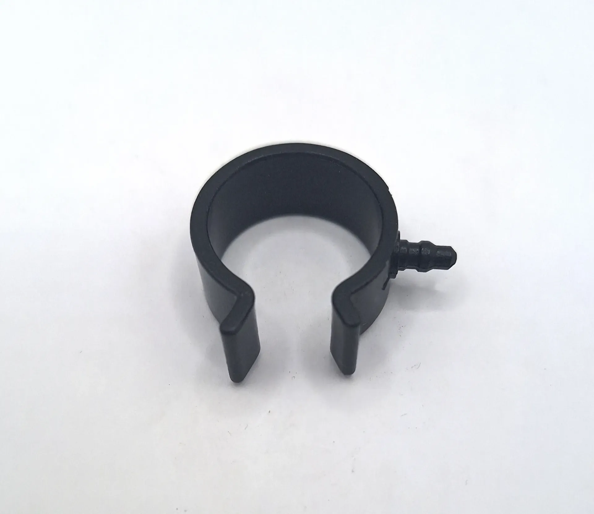 [ENG120] Push In Swivel Cable and Pipe Clips - Male 90° 22.0 - 24.0