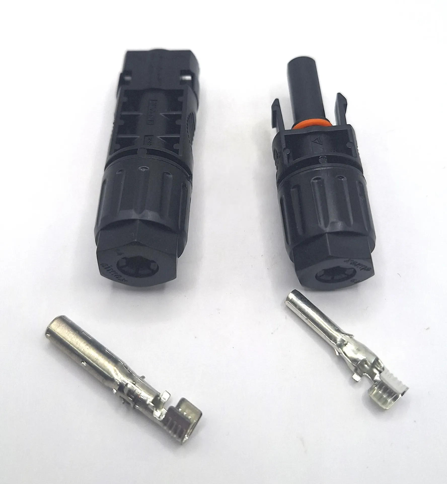 [7-99067] Staubli Panel Mount MC4 Connectors - 4.0-6.0mm - 30A 1kVDC