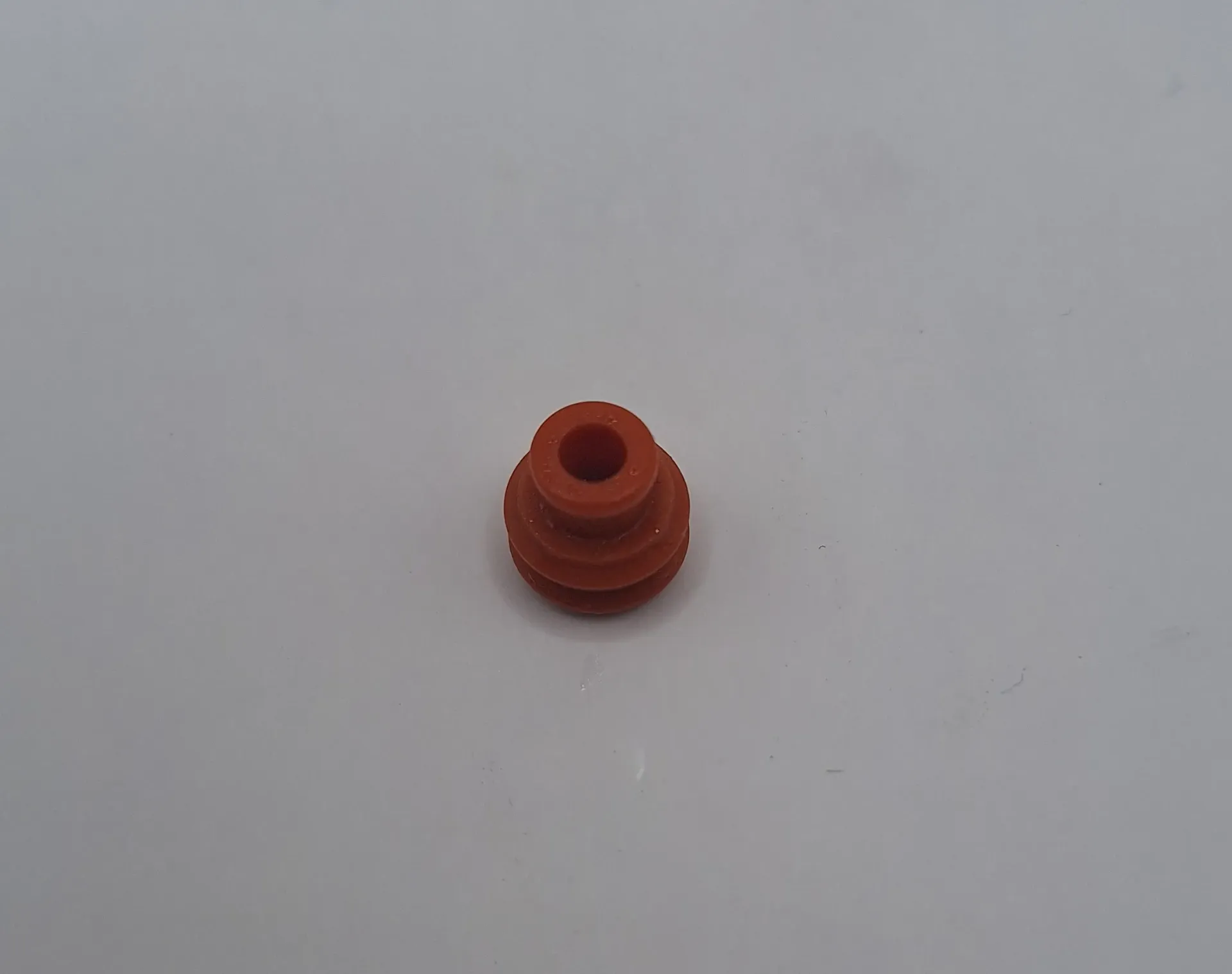 Wire Seal for Alternator plug (Triangular) - Brick Colour