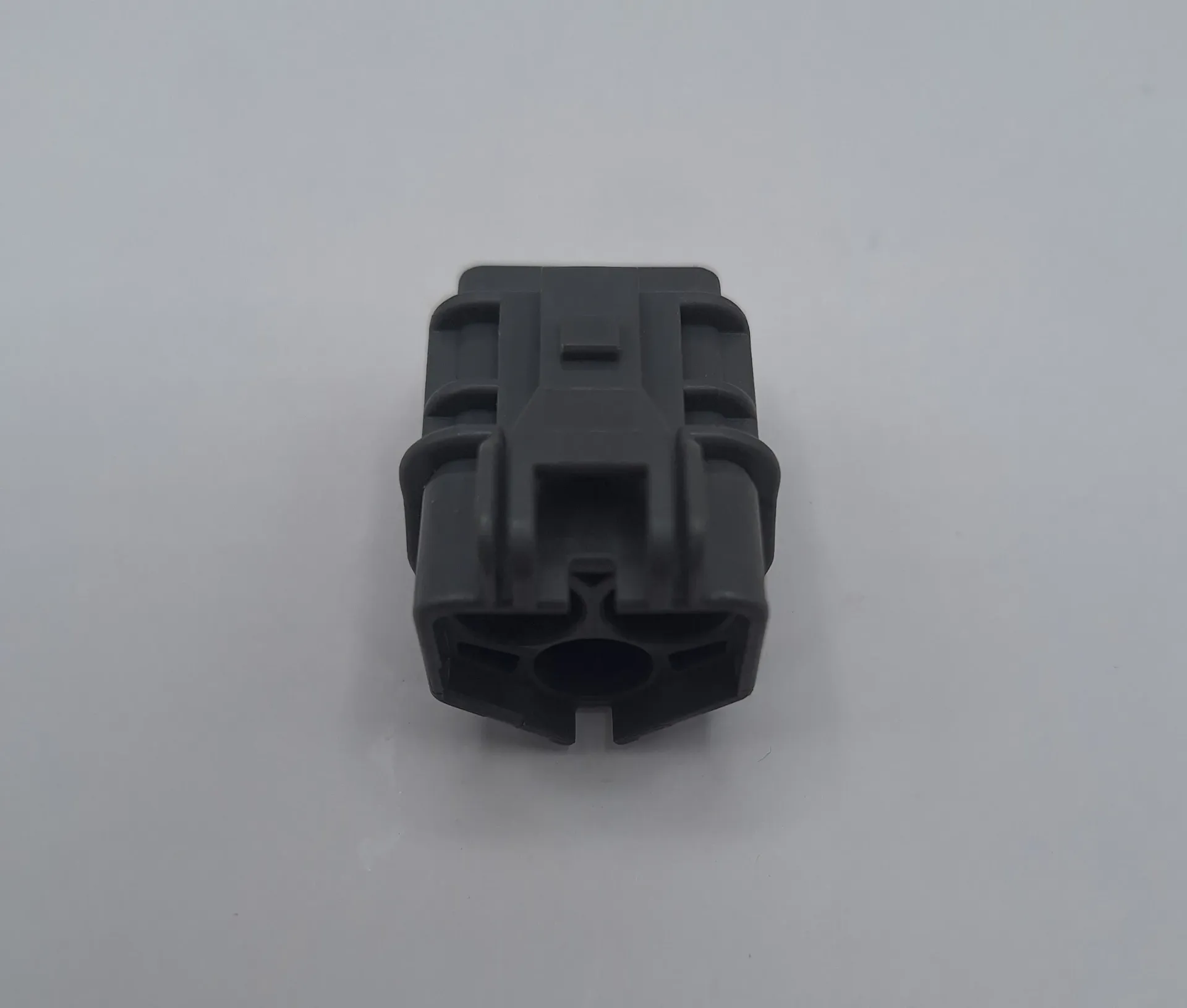 Yazaki 3 Way Fuel Solenoid Connector