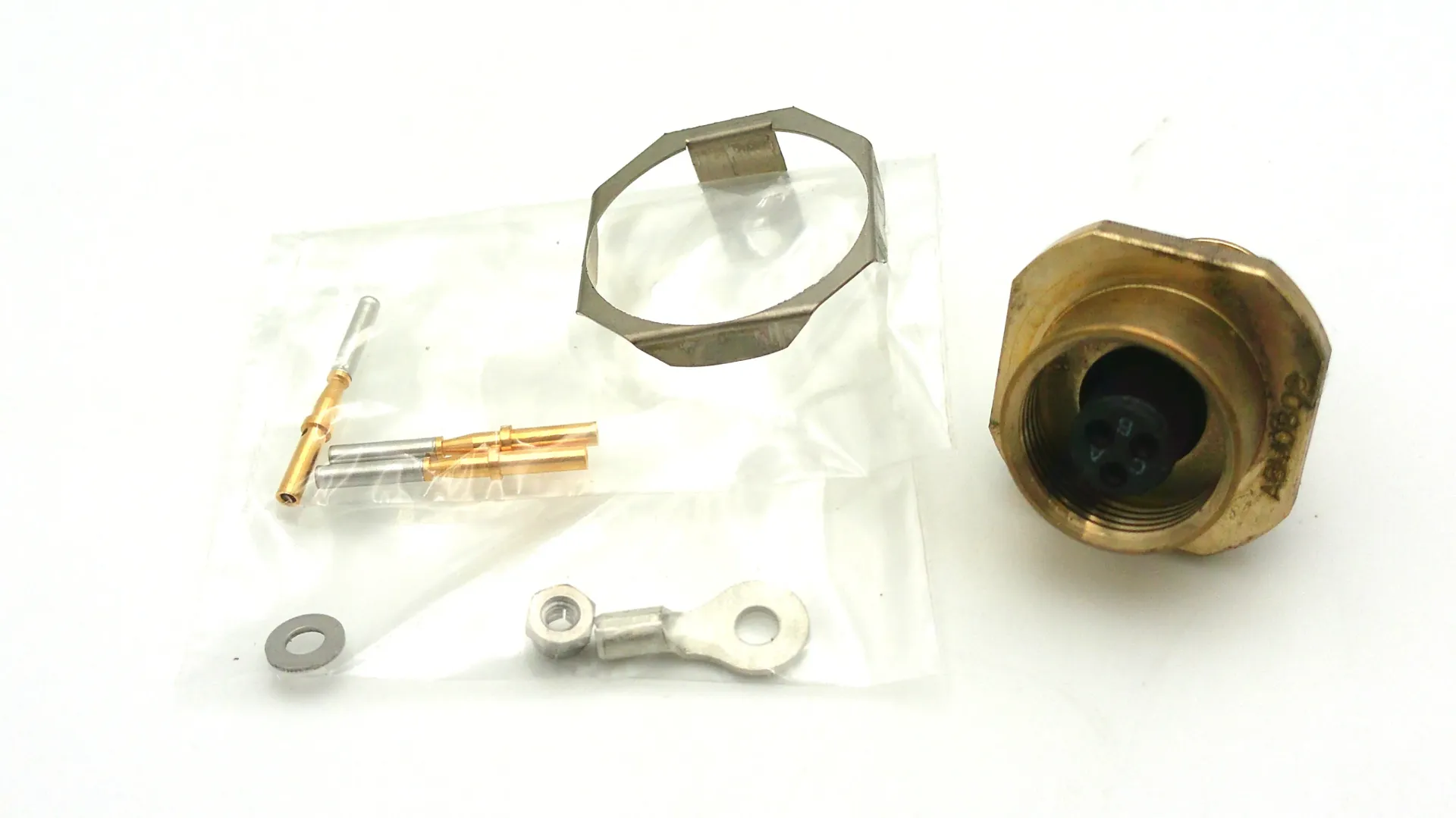 508/1/31270/101 Connector