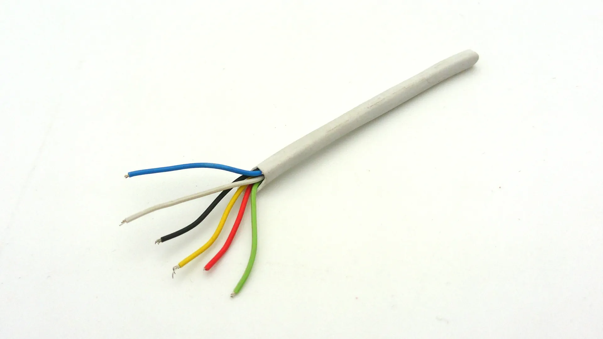 [1-00016] 6 Core camera Cable 7/0.18 - Rd-Bl-Gr-Yw-Wh-Bk
