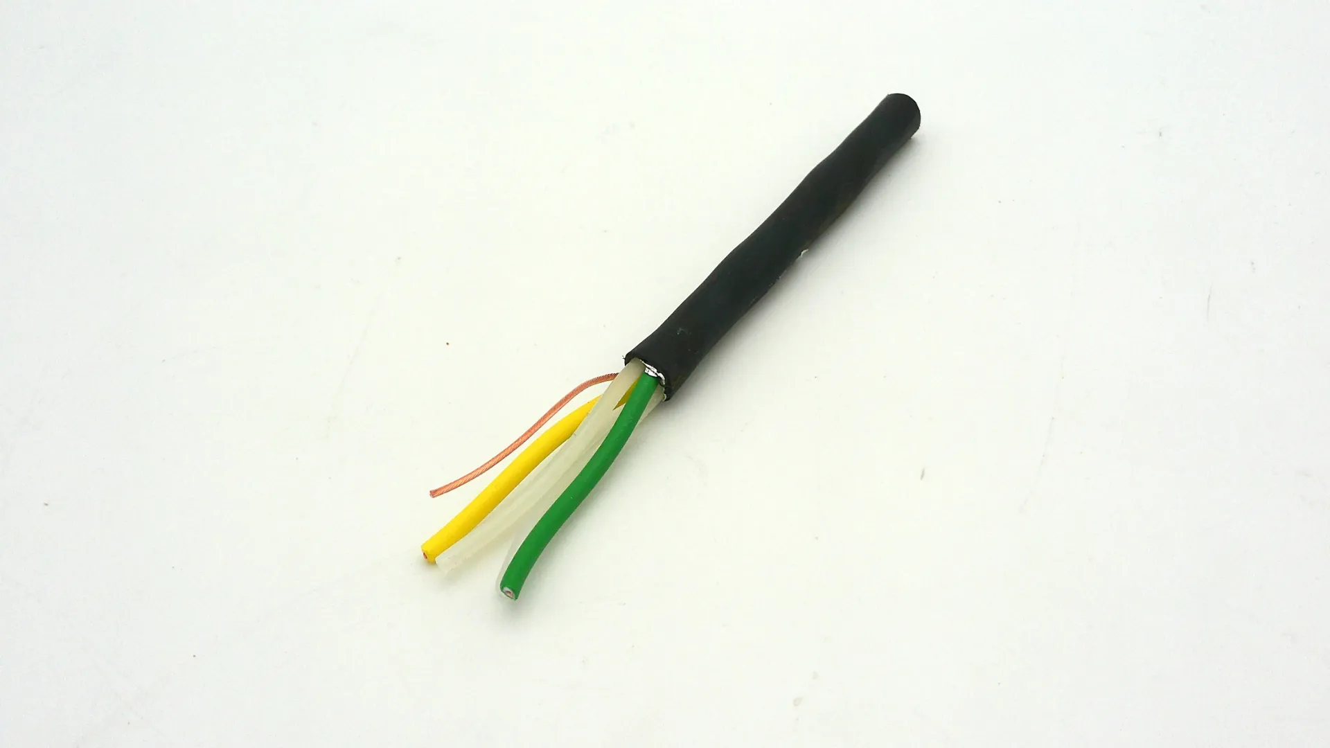 0.75mm 2 Core J1939 Screened CAN Cable - Gr-Yw - JCB