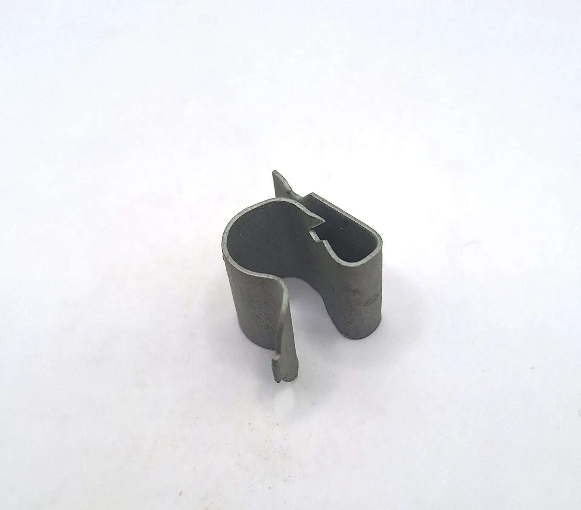 10mm Conduit Mounting Snap Clips (100 Box)