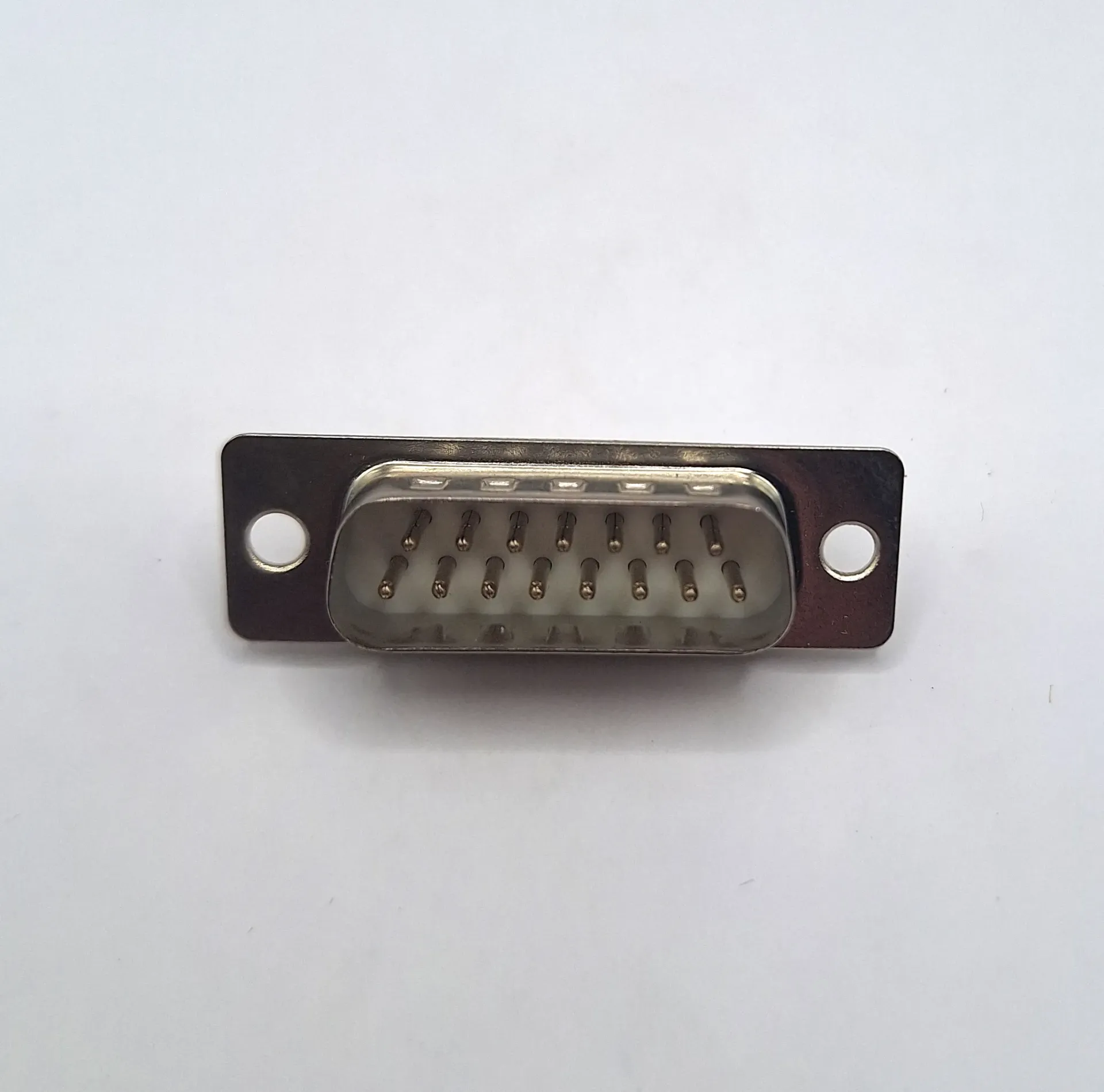 15 Way D Type Plug Connector - Solder Cup