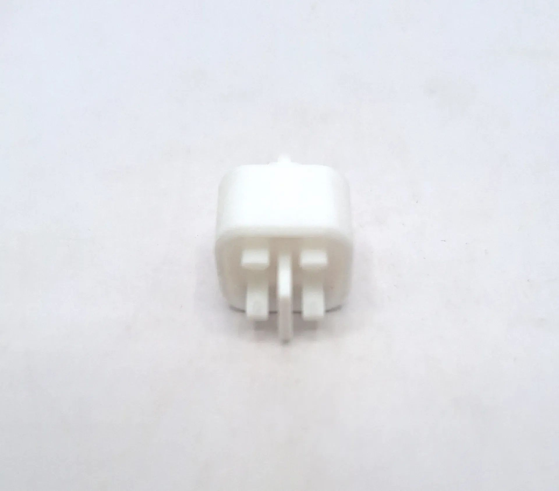 2 Way Sumitomo HW090 Pin Retainer