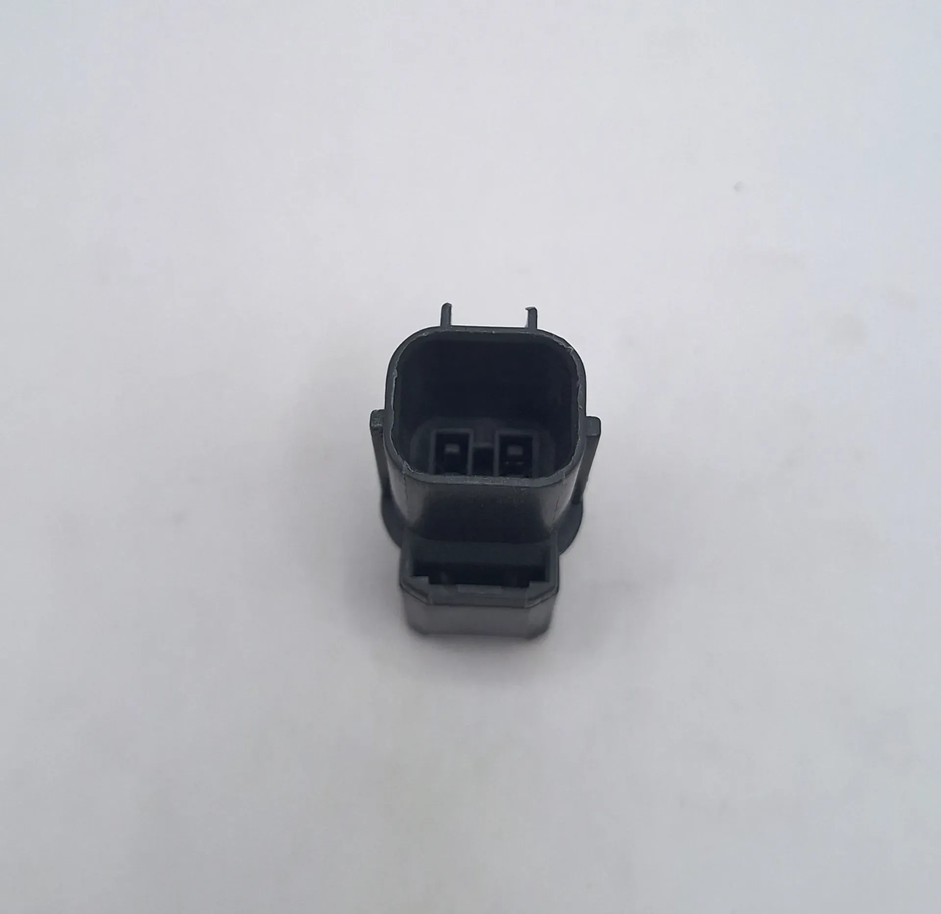 2 Way Sumitomo HW090 Series Pin Housing