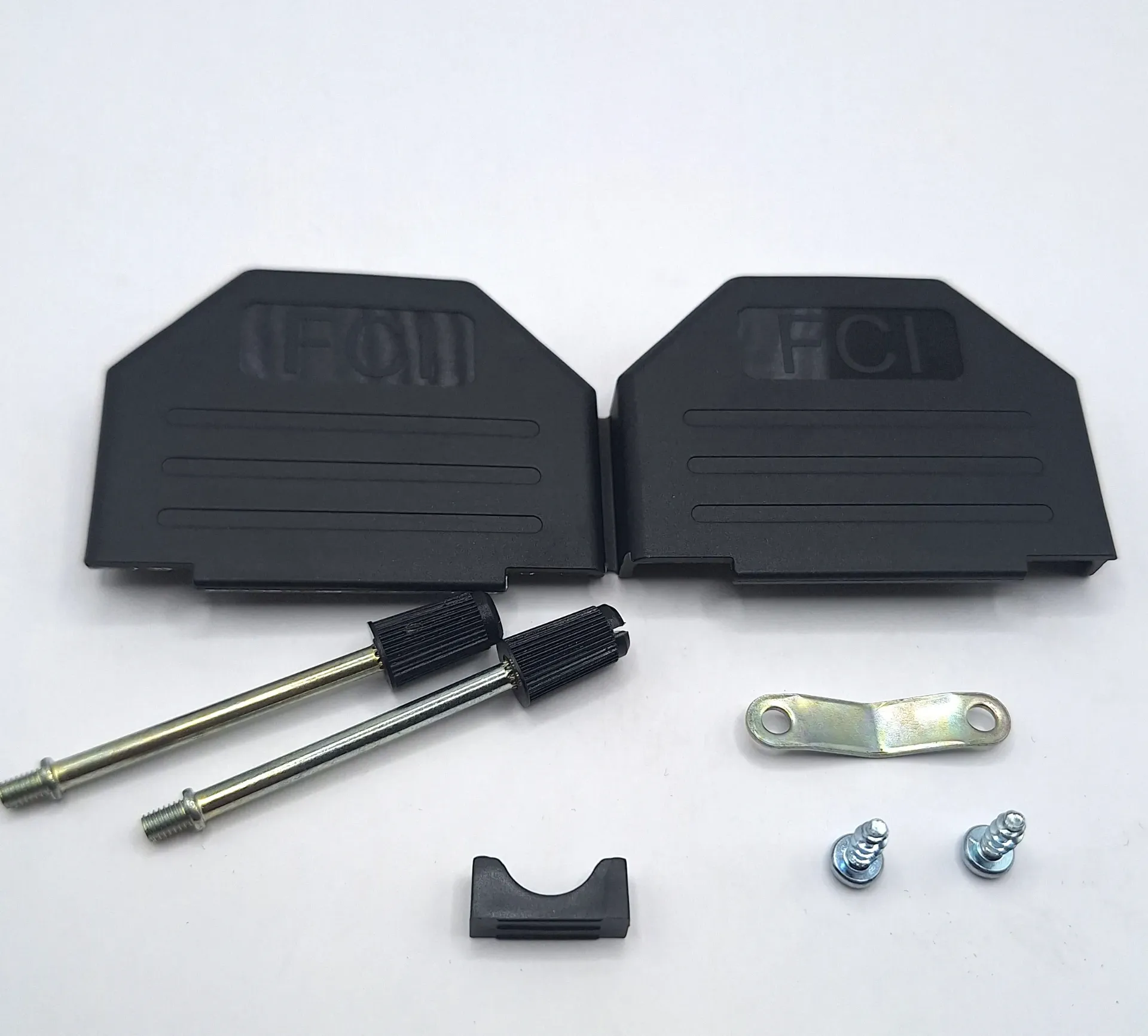[7-0936] 25 Way D Type Straight Hood - Thumbscrew - Black - Plastic