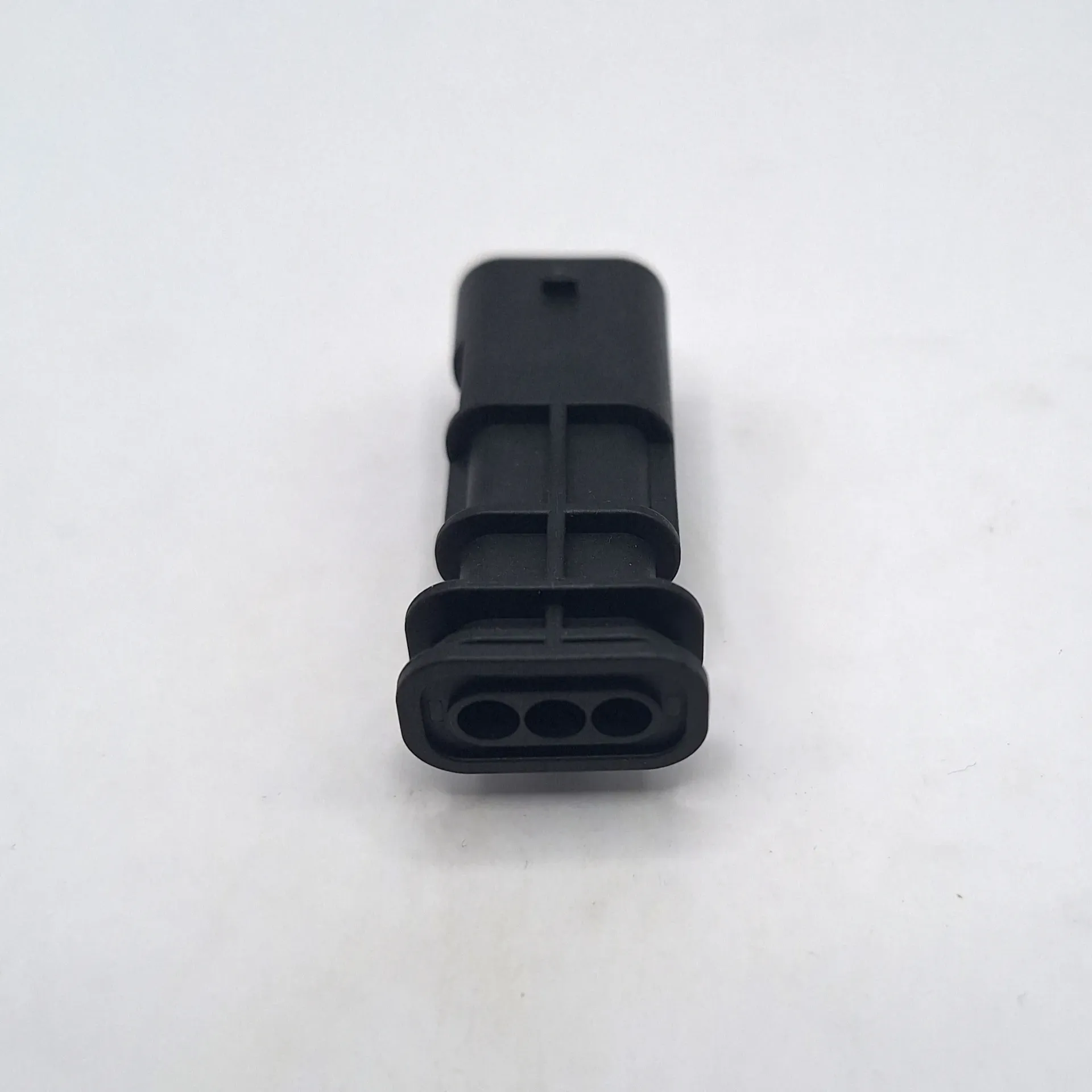 3 Way MCON 1.2 Series Pin Housing