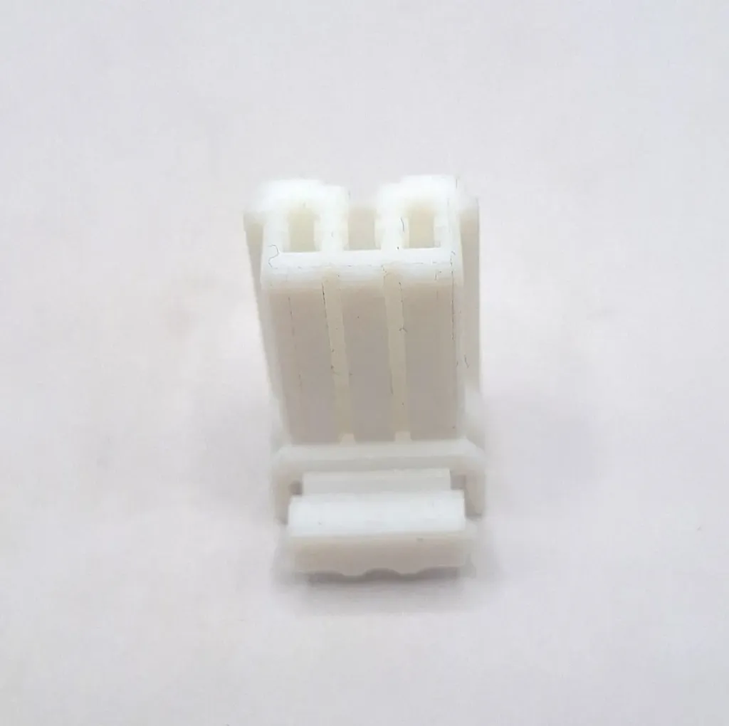 3 Way Multilock 070 Series Socket Housing