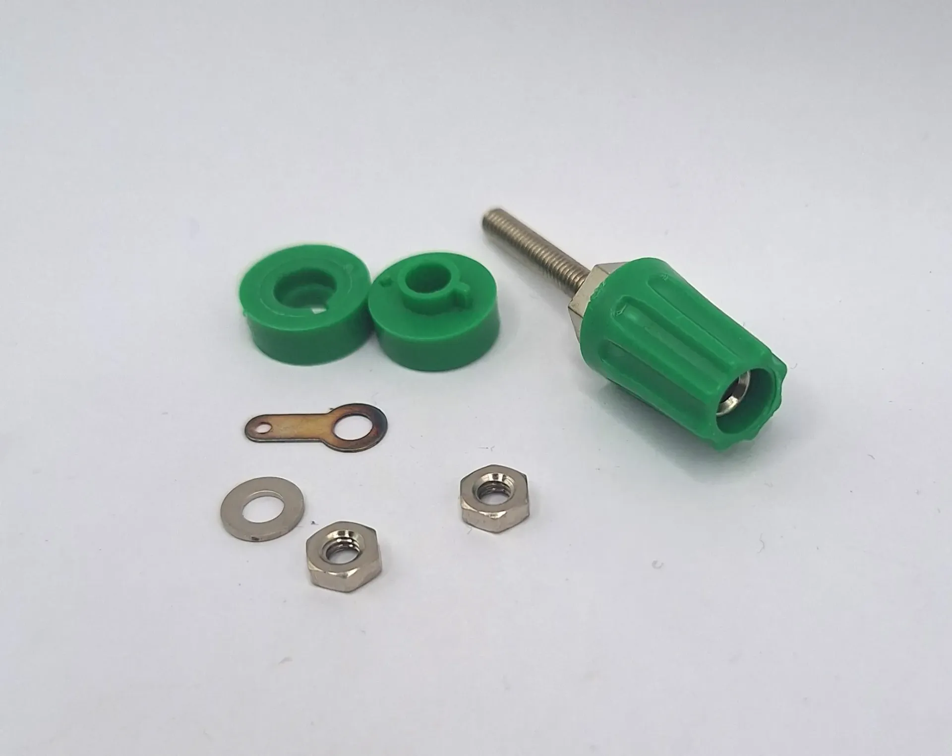 4mm CEP497 Insulated Terminal Green