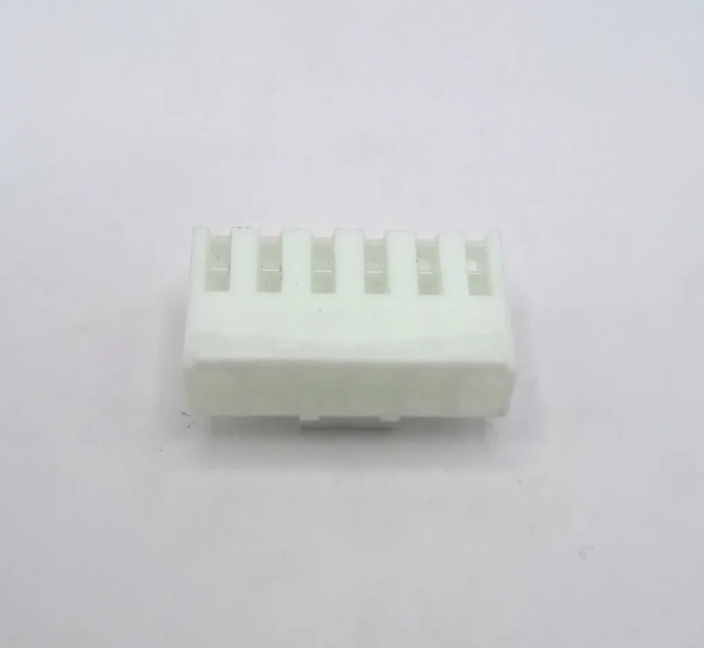 6 Way JST VHR SKT Connector