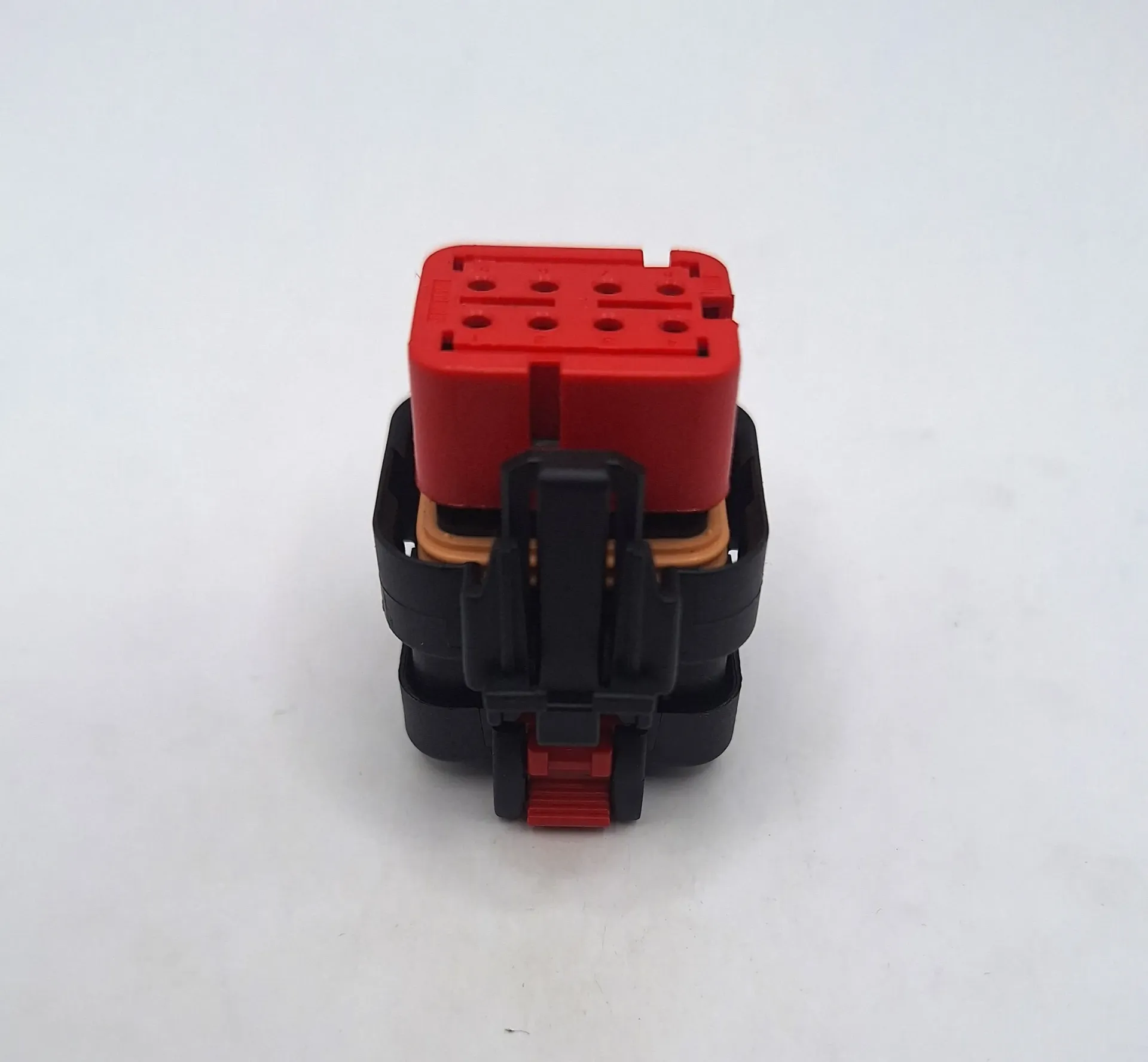 [7-99008] 8 Way Ampseal Housing (Skt)