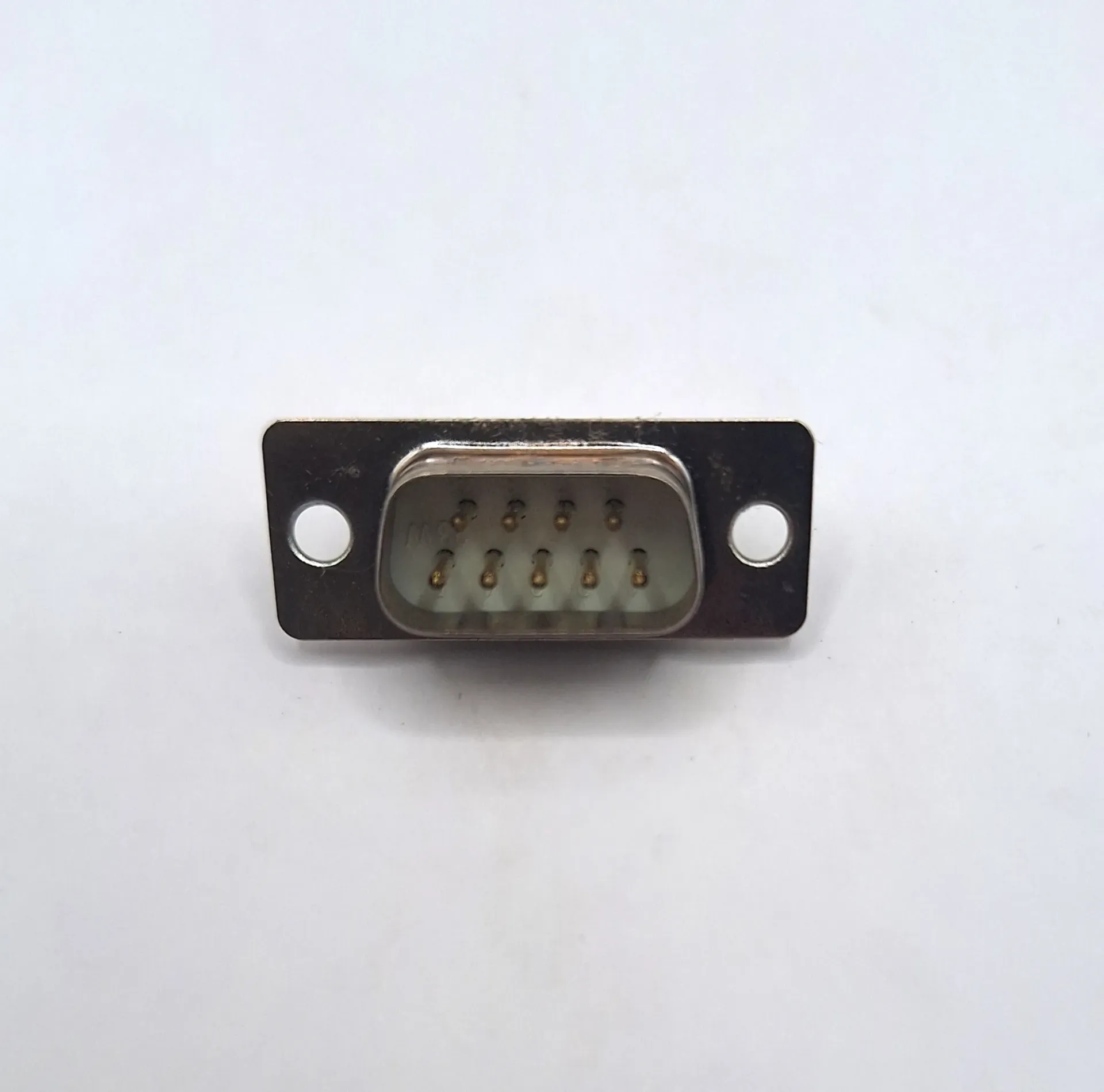 9 Way D Type Plug Connector - Solder Cup