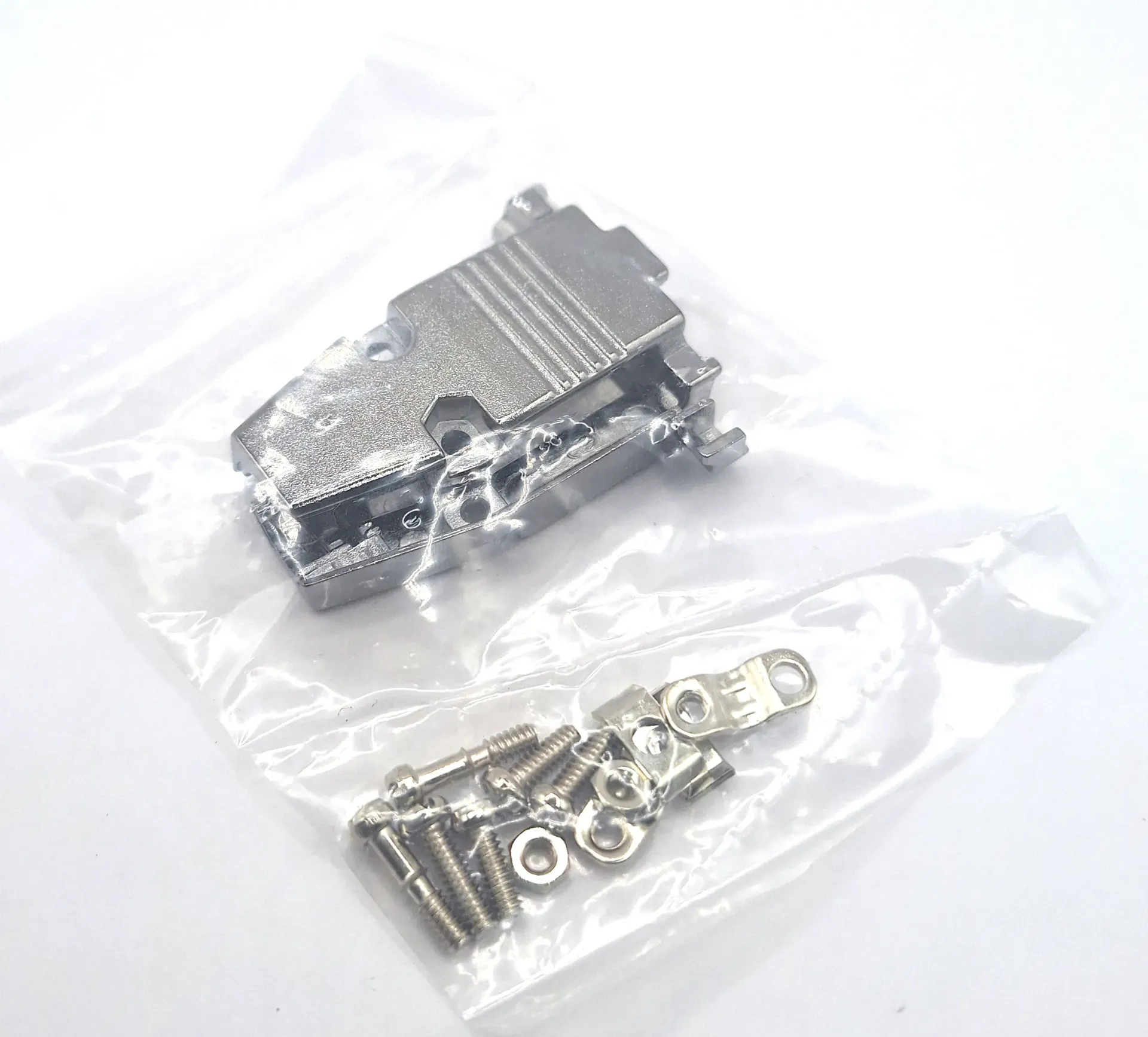 9 Way D Type Straight Hood - Screw - Metal