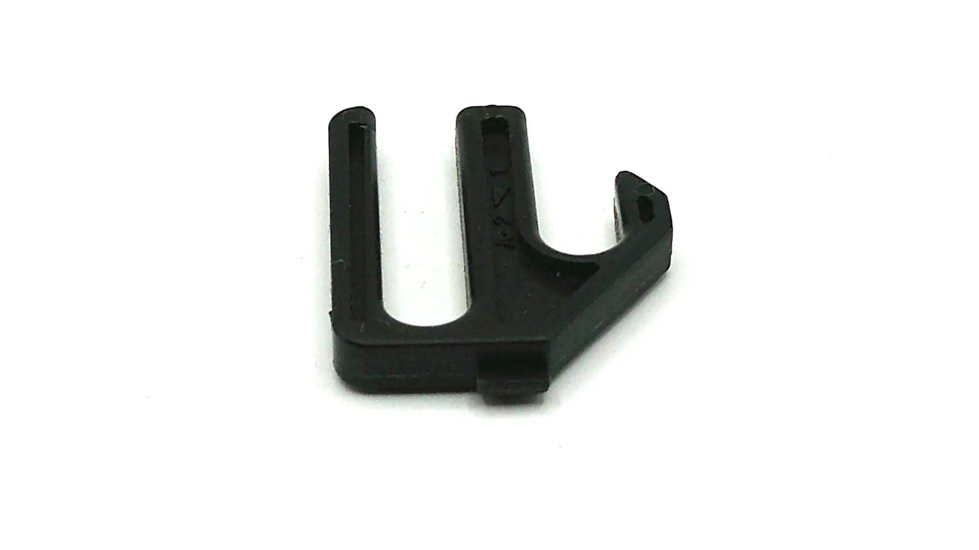 Alternator Plug Clip